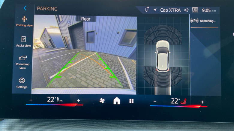 BMW 2 Series 220i MHT Sport 5dr DCT Petrol Hatchback